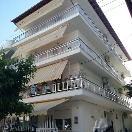 Ainalis Apartments Olympiakí Aktí Exterior foto